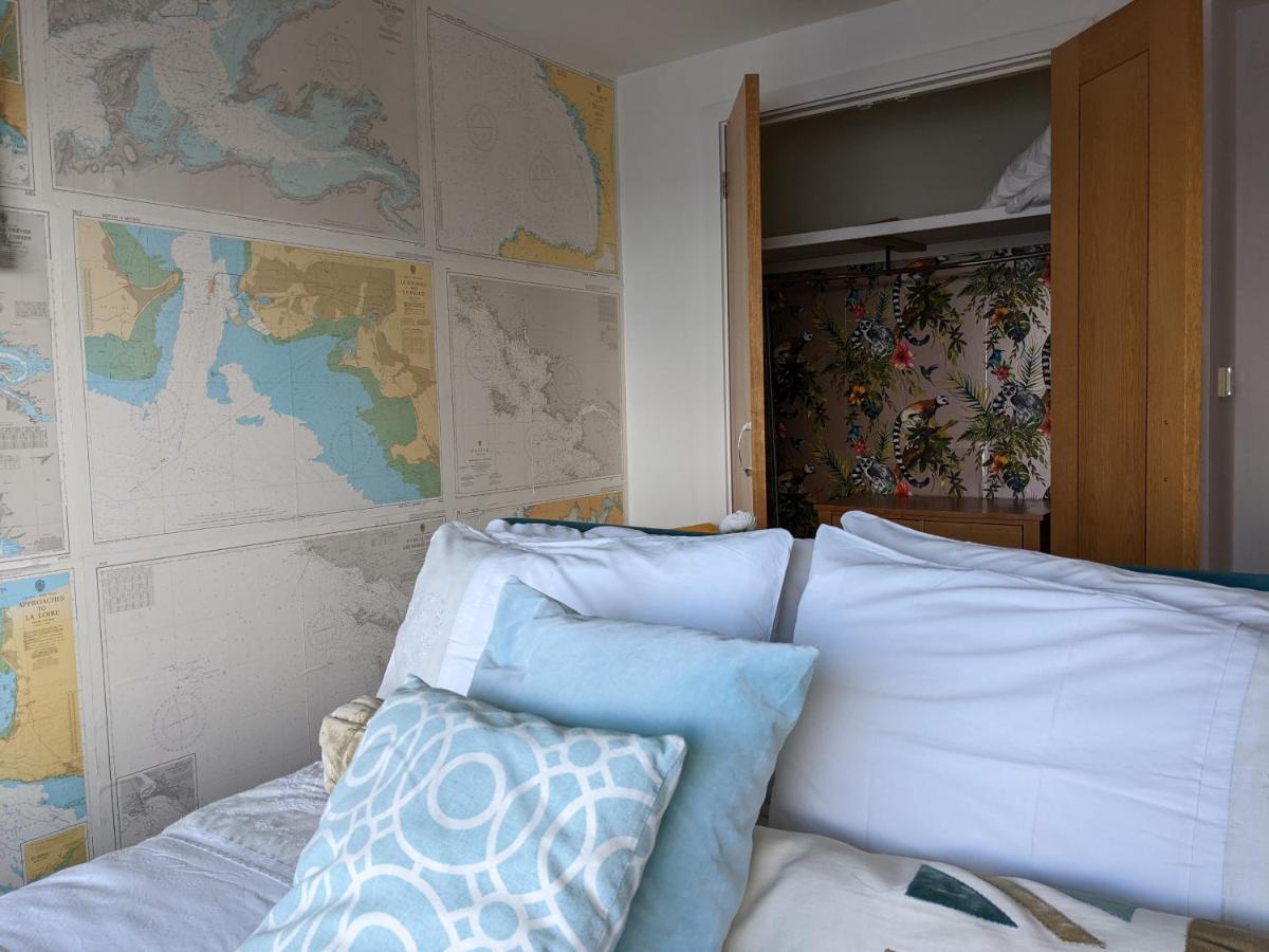 דירות Panoramic Sea Views, Sleeps 4, טורקוואי מראה חיצוני תמונה